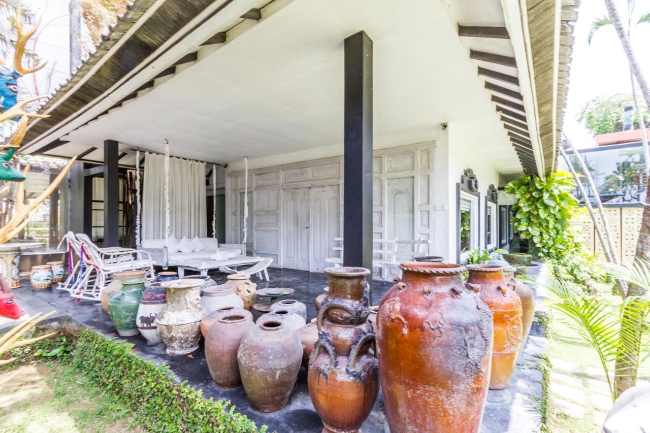 Morabito Art Resort Legian  Exterior photo